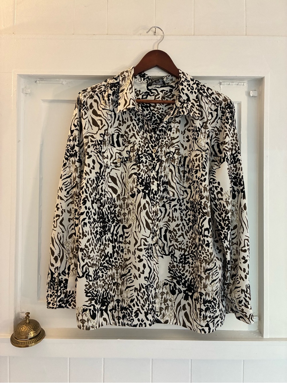 Elementz XL Black & Ivory Animal Print & Jacquard Button-Down Long Sleeve Blouse